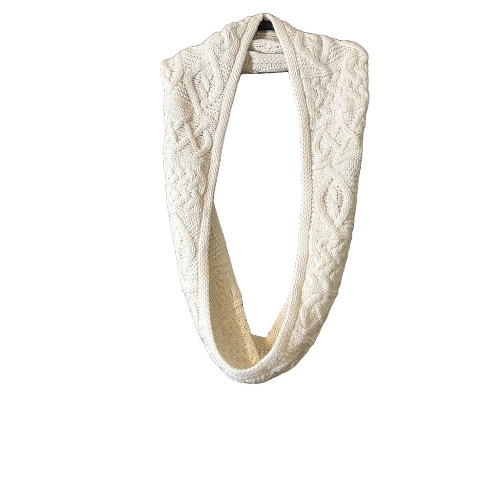 Aran Traditions Knitted Style Cable Design Beige Scarf Wrap Infinity Minimalist